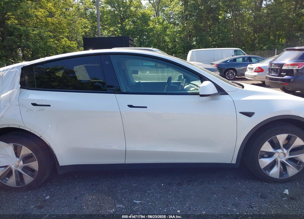 2021 TESLA MODEL Y LONG RANGE DUAL MOTOR ALL-WHEEL DRIVE VIN: 5YJYGDEE1MF259548