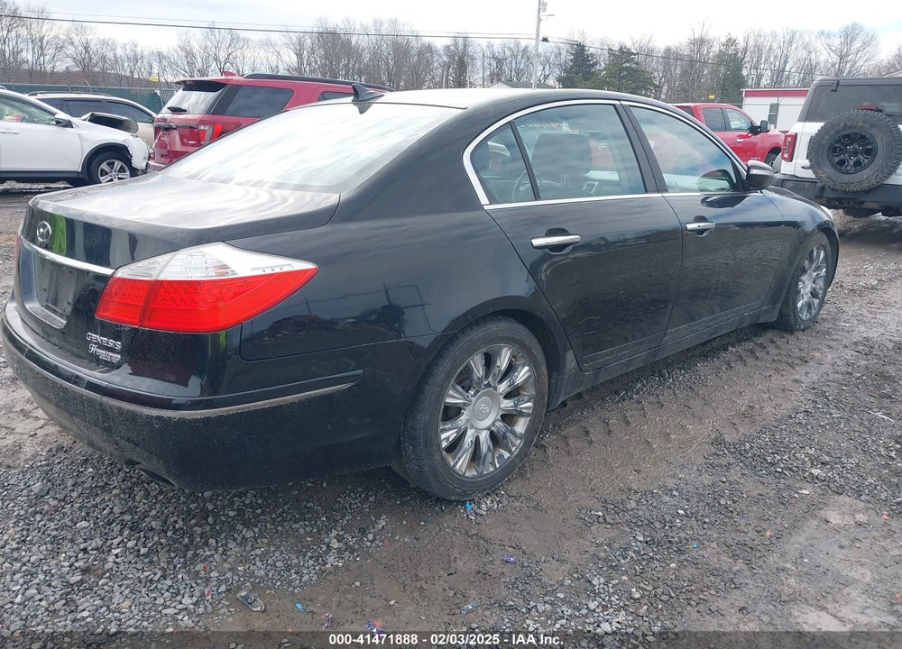 2009 HYUNDAI GENESIS VIN: KMHGC46E39U029011