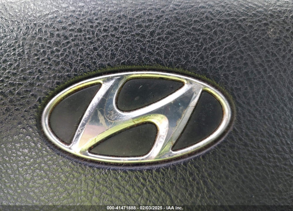 2009 HYUNDAI GENESIS VIN: KMHGC46E39U029011