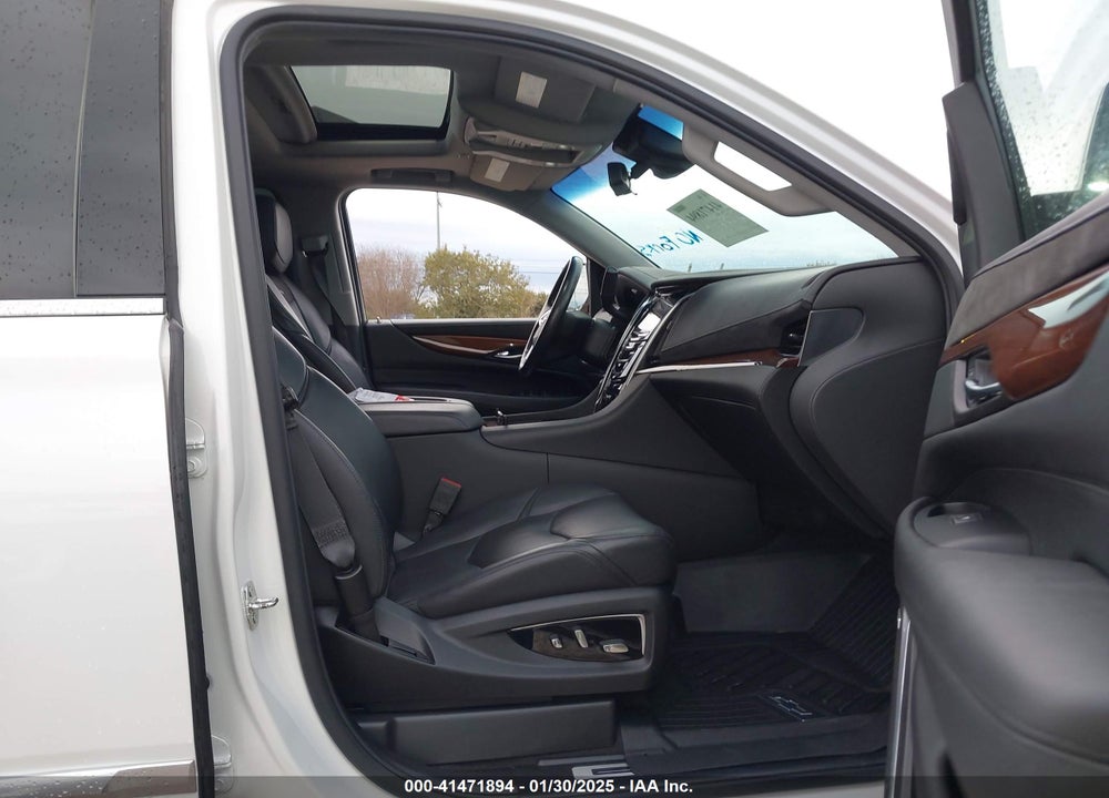 2020 CADILLAC ESCALADE 2WD LUXURY VIN: 1GYS3BKJ6LR124477
