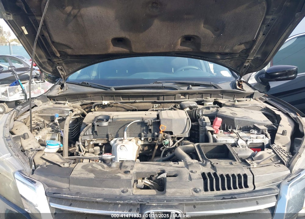 2014 HONDA ACCORD VIN: 1HGCR2F38EA170853