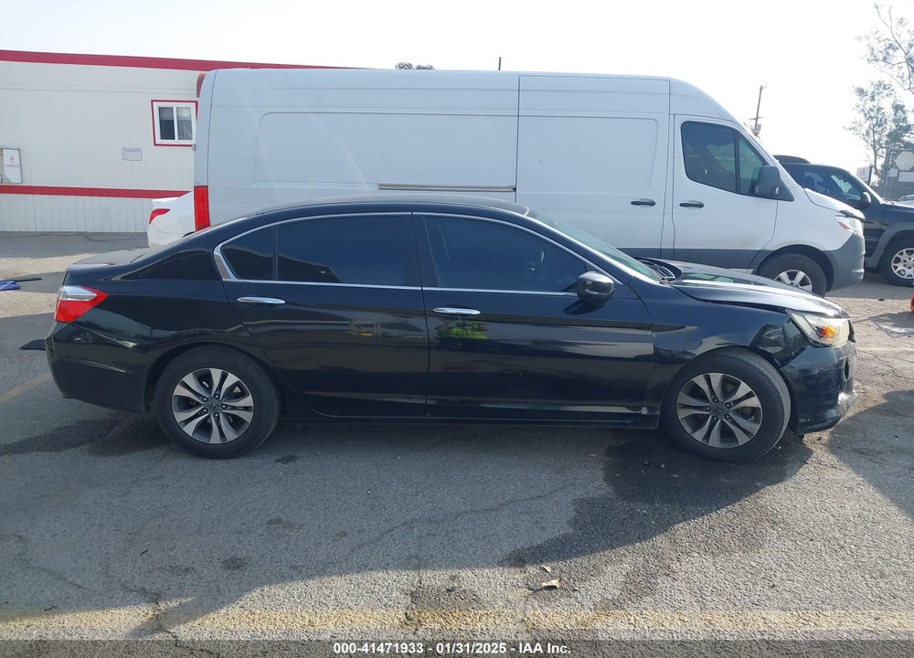 2014 HONDA ACCORD VIN: 1HGCR2F38EA170853