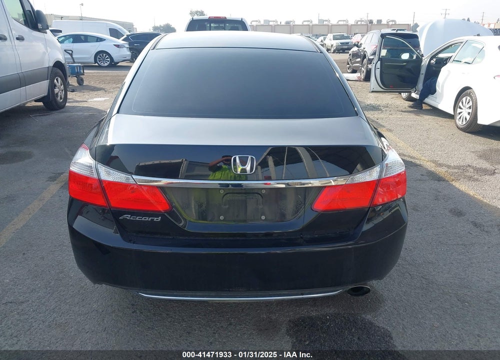 2014 HONDA ACCORD VIN: 1HGCR2F38EA170853
