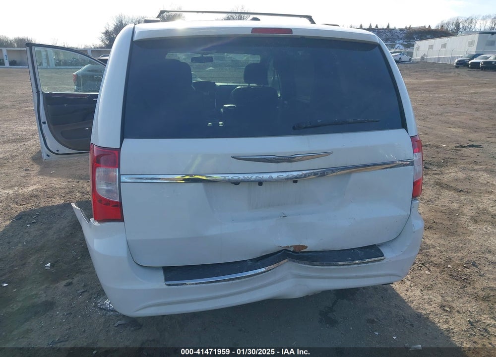2014 CHRYSLER TOWN & COUNTRY TOURING VIN: 2C4RC1BG6ER115360