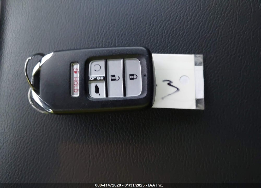2022 HONDA CR-V VIN: 2HKRW2H82NH621522