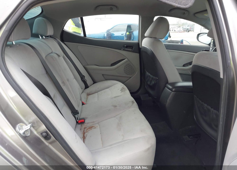 2015 KIA OPTIMA LX VIN: 5XXGM4A74FG367478