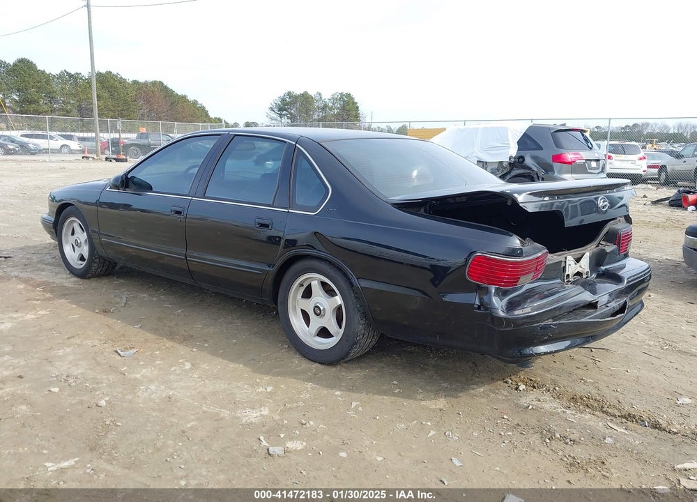 1996 CHEVROLET CAPRICE / IMPALA CLASSIC SS VIN: 1G1BL52PXTR144185