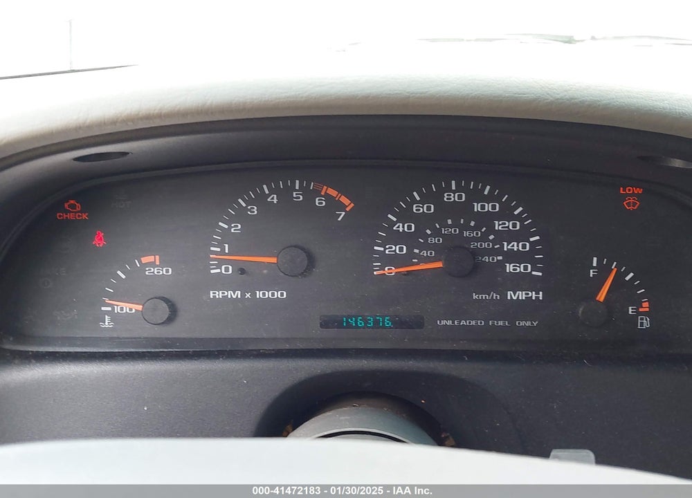 1996 CHEVROLET CAPRICE / IMPALA CLASSIC SS VIN: 1G1BL52PXTR144185