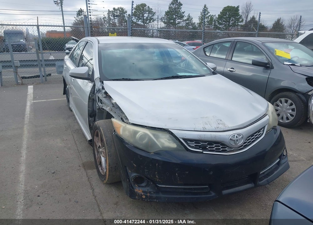 2013 TOYOTA CAMRY SE VIN: 4T1BF1FK2DU253434