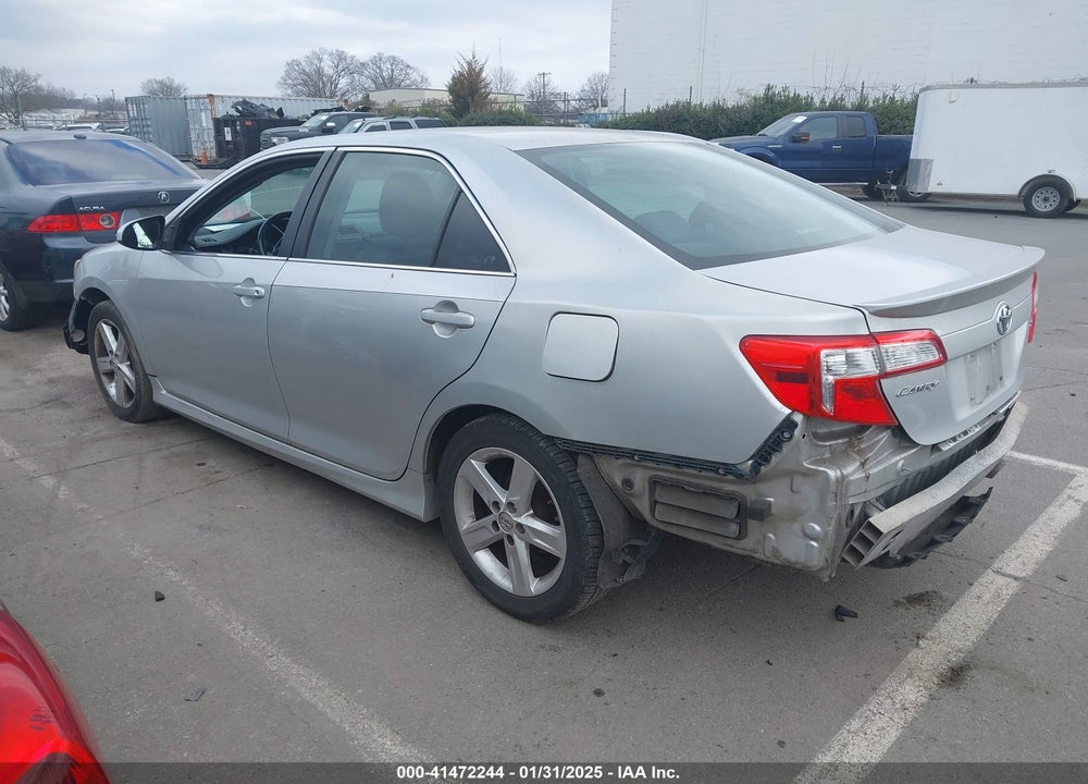 2013 TOYOTA CAMRY SE VIN: 4T1BF1FK2DU253434