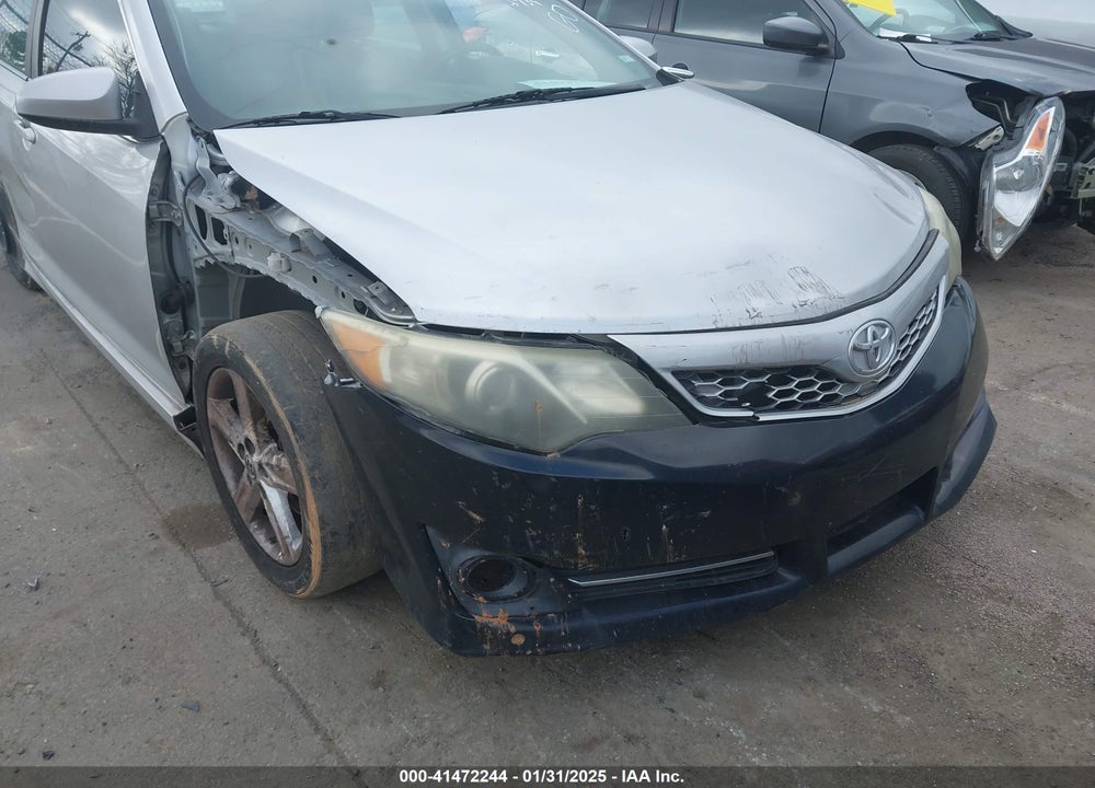2013 TOYOTA CAMRY SE VIN: 4T1BF1FK2DU253434