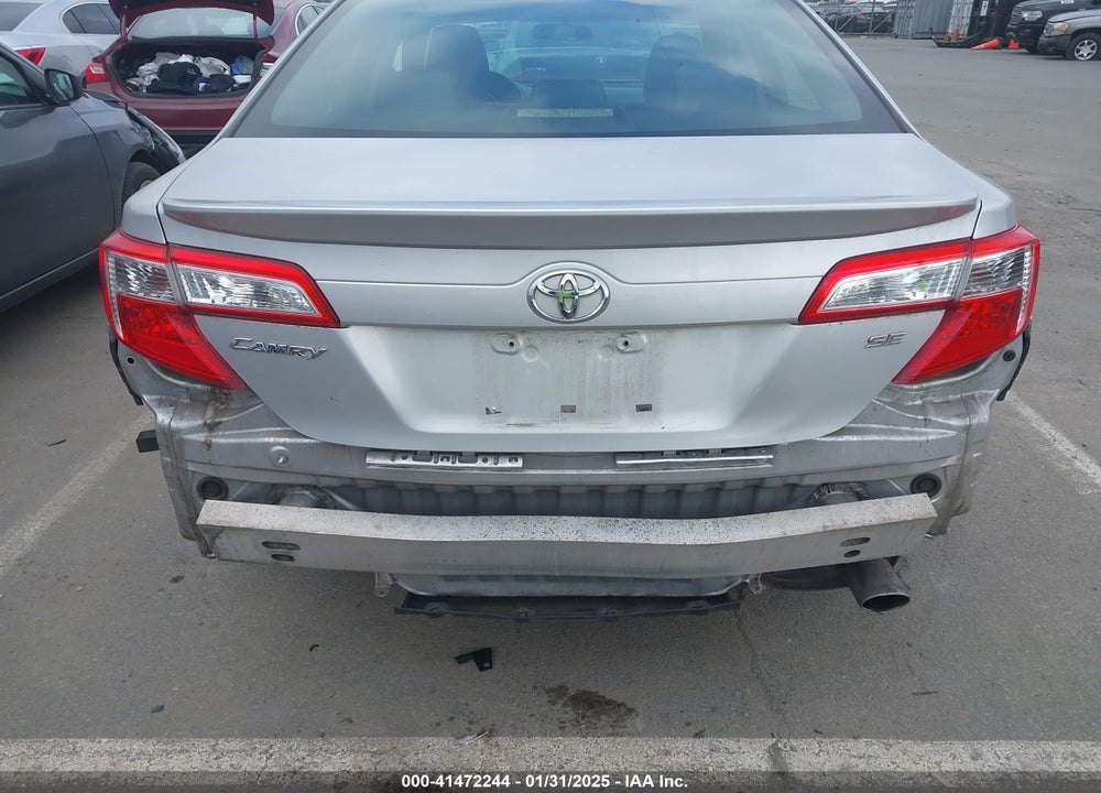 2013 TOYOTA CAMRY SE VIN: 4T1BF1FK2DU253434