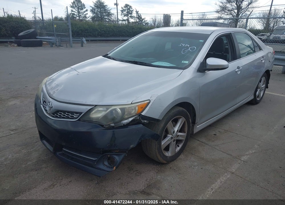 2013 TOYOTA CAMRY SE VIN: 4T1BF1FK2DU253434