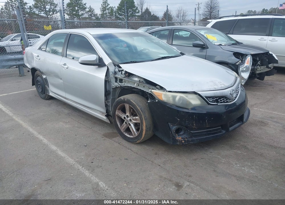 2013 TOYOTA CAMRY SE VIN: 4T1BF1FK2DU253434