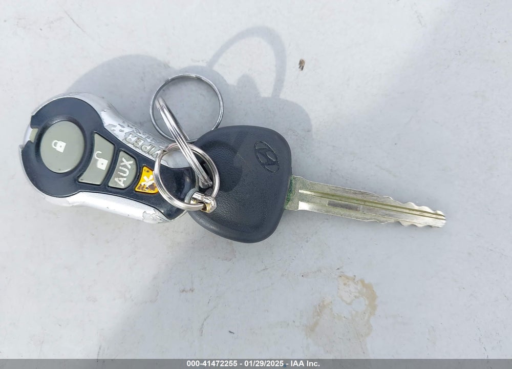 2013 HYUNDAI ELANTRA VIN: 5NPDH4AE0DH233932