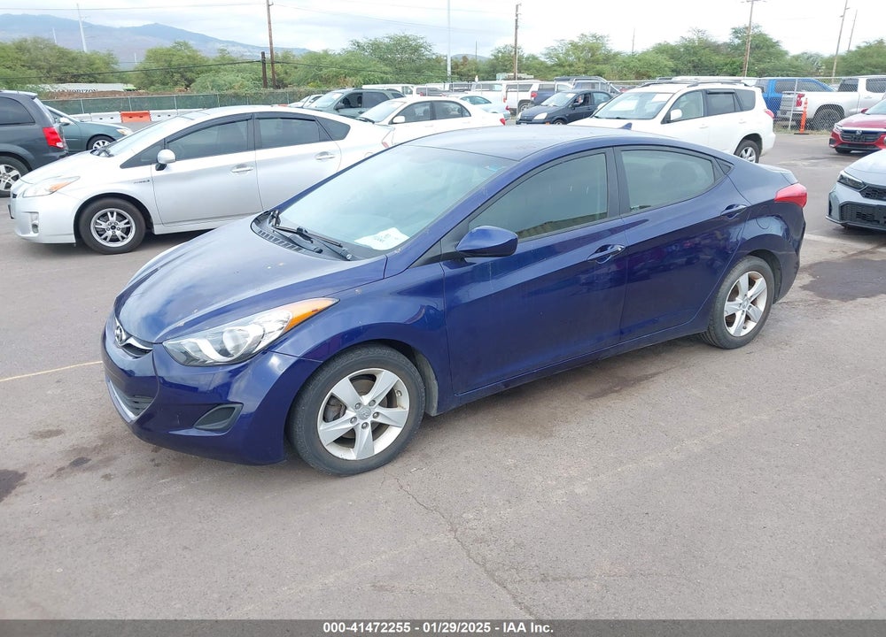 2013 HYUNDAI ELANTRA VIN: 5NPDH4AE0DH233932