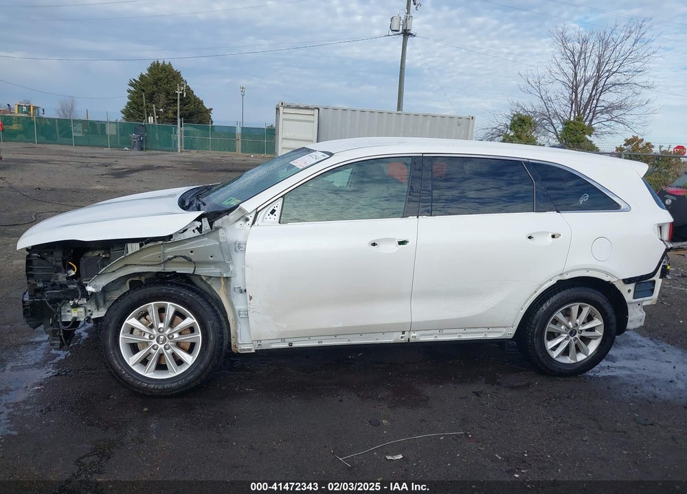 2019 KIA SORENTO 3.3L LX VIN: 5XYPG4A50KG559055