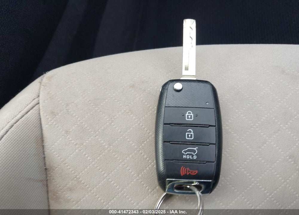 2019 KIA SORENTO 3.3L LX VIN: 5XYPG4A50KG559055