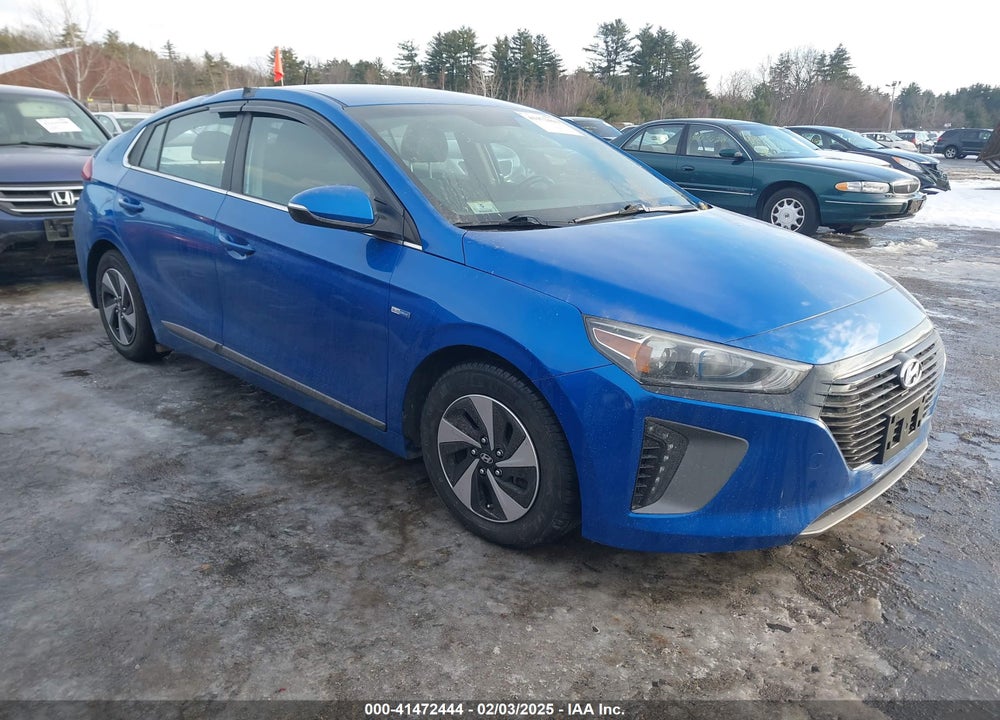 2017 HYUNDAI IONIQ HYBRID VIN: KMHC75LC1HU031768