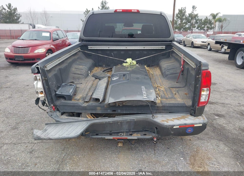 2005 NISSAN FRONTIER LE VIN: 1N6AD07U55C410961