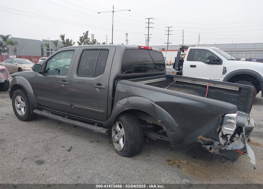 2005 NISSAN FRONTIER LE VIN: 1N6AD07U55C410961