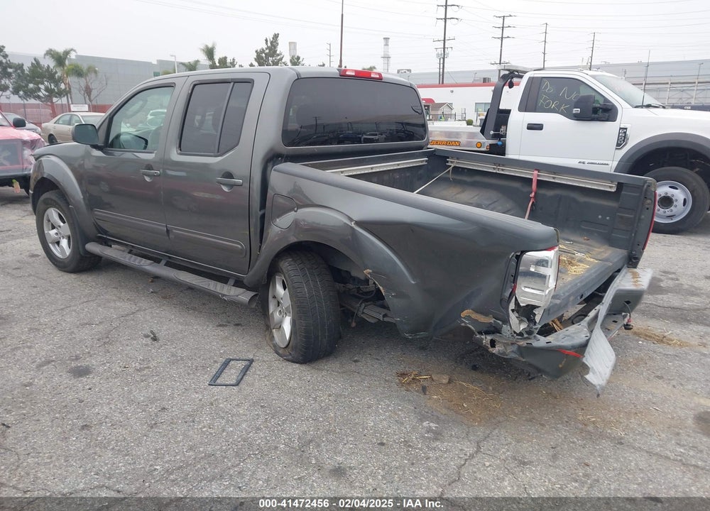 2005 NISSAN FRONTIER LE VIN: 1N6AD07U55C410961