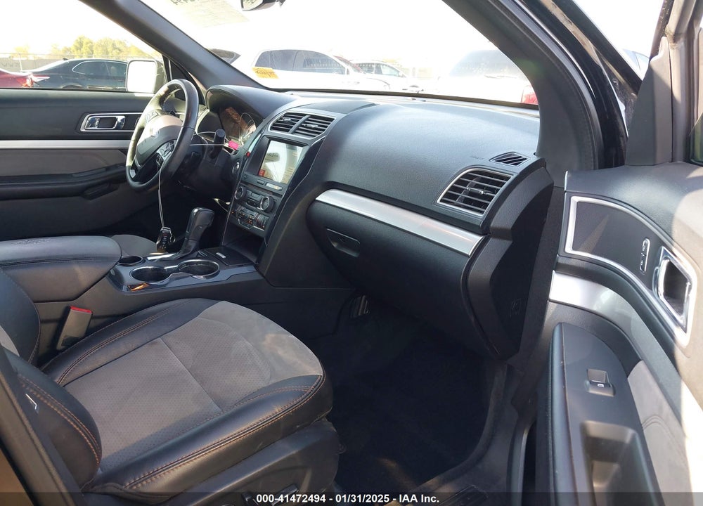 2017 FORD EXPLORER XLT VIN: 1FM5K7D85HGC22041