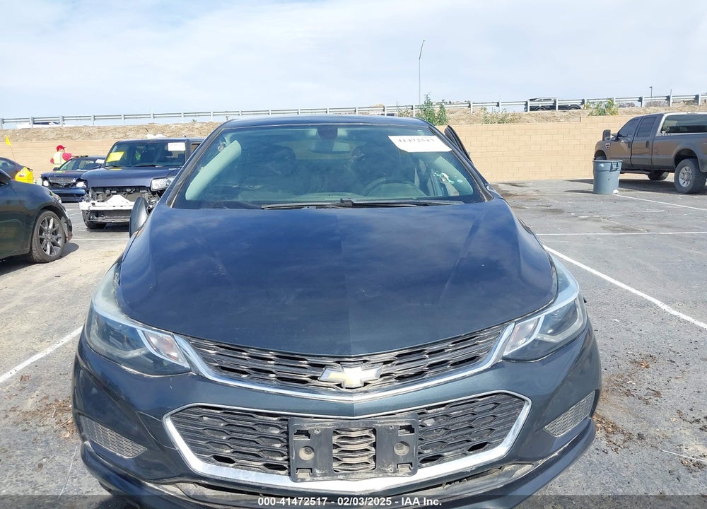 2018 CHEVROLET CRUZE LT AUTO VIN: 1G1BE5SM1J7150725