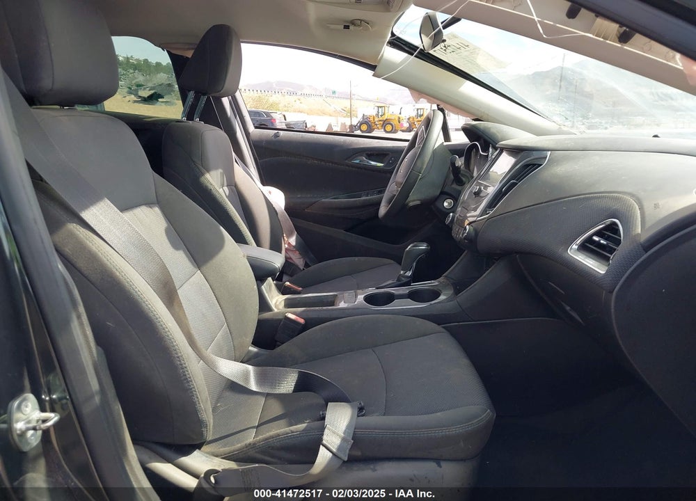 2018 CHEVROLET CRUZE LT AUTO VIN: 1G1BE5SM1J7150725