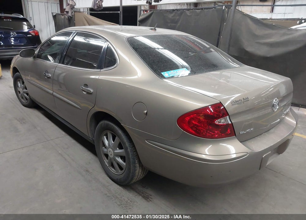 2007 BUICK LACROSSE CX VIN: 2G4WC582571181613