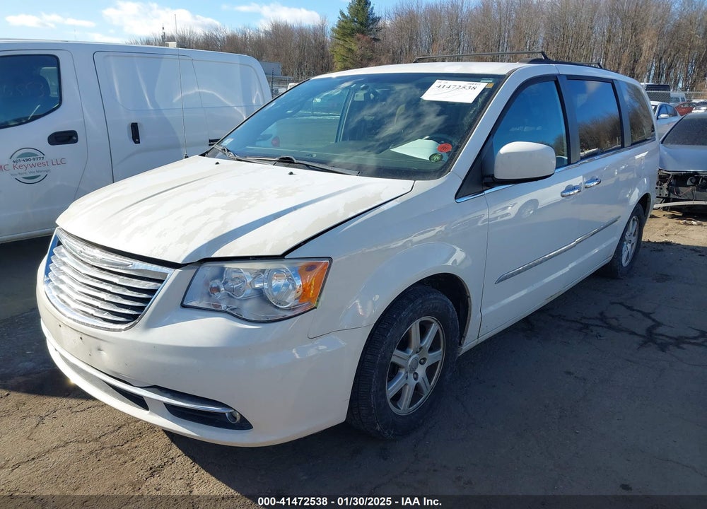2011 CHRYSLER TOWN & COUNTRY TOURING VIN: 2A4RR5DG3BR655547