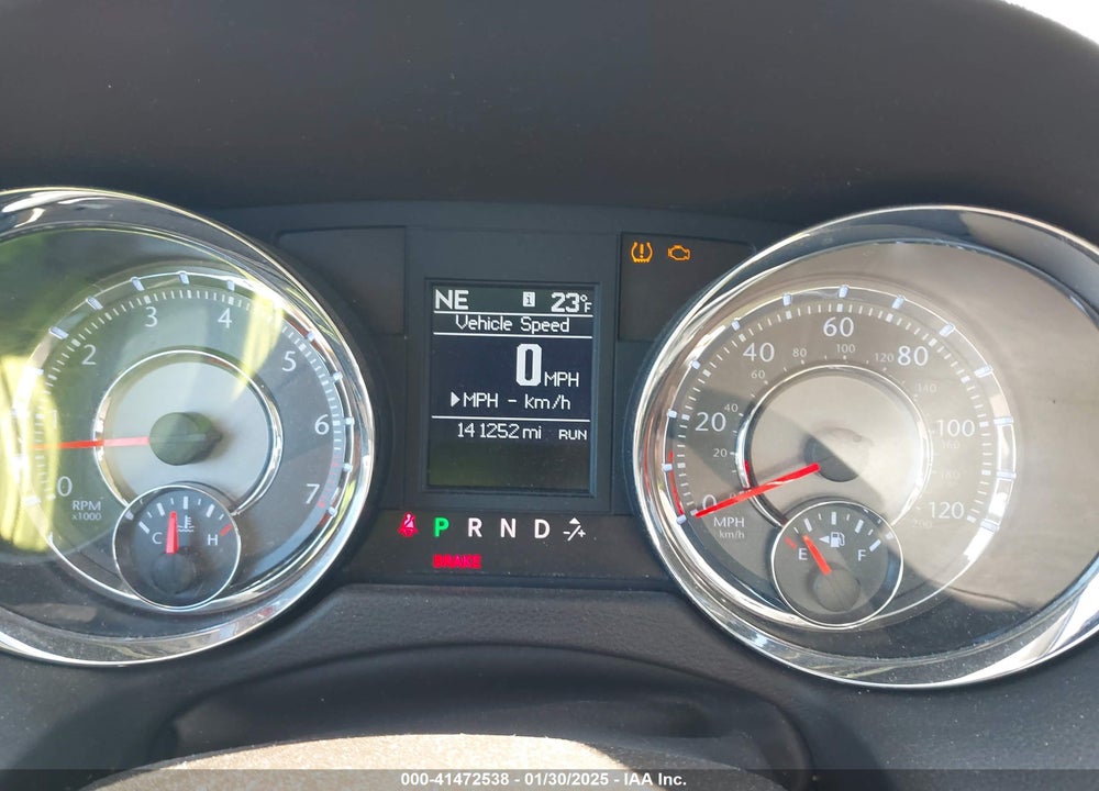 2011 CHRYSLER TOWN & COUNTRY TOURING VIN: 2A4RR5DG3BR655547