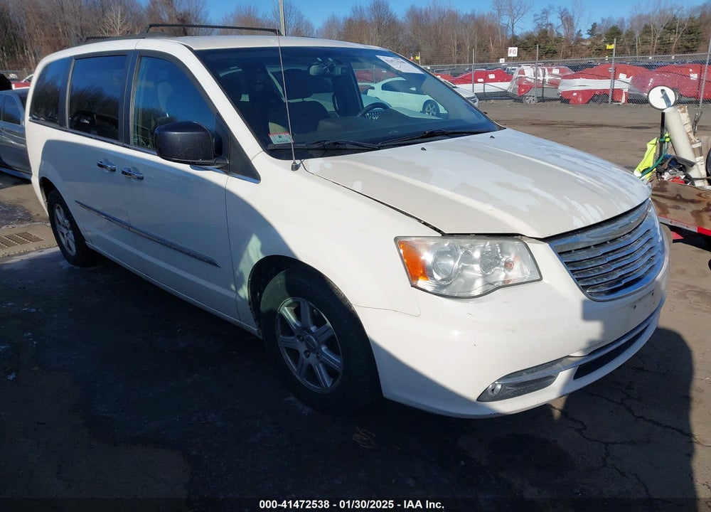 2011 CHRYSLER TOWN & COUNTRY TOURING VIN: 2A4RR5DG3BR655547