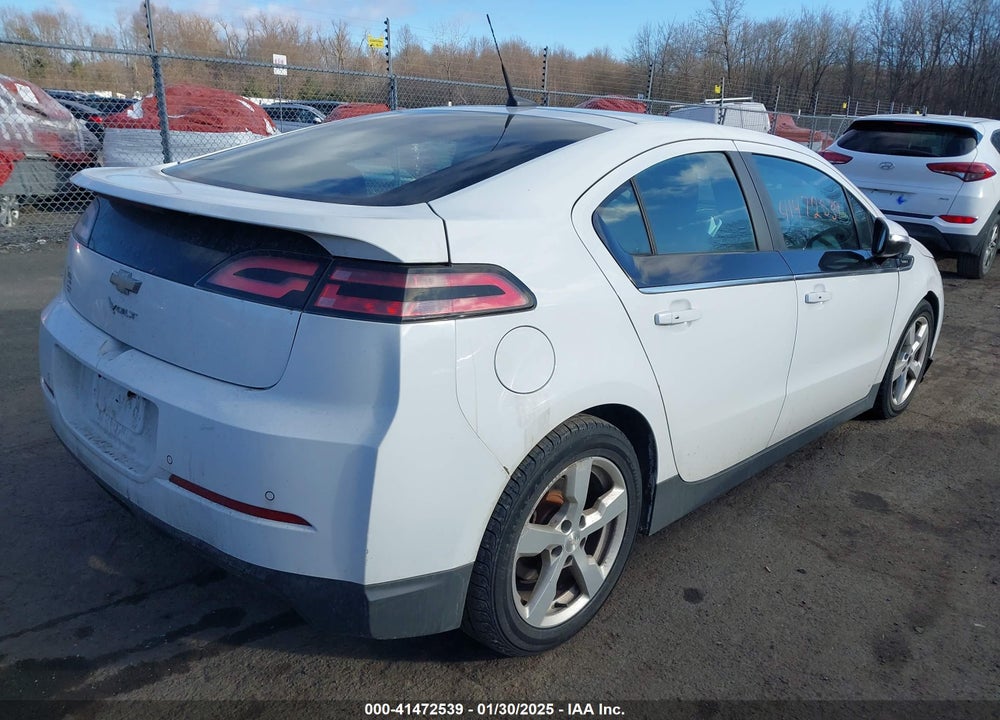 2013 CHEVROLET VOLT VIN: 1G1RA6E44DU144516