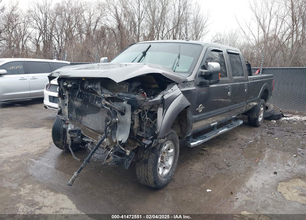 2011 FORD F-350 LARIAT VIN: 1FT8W3BT6BEC35695