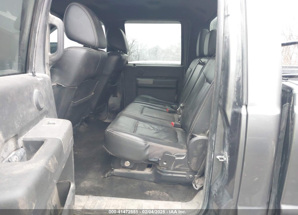 2011 FORD F-350 LARIAT VIN: 1FT8W3BT6BEC35695