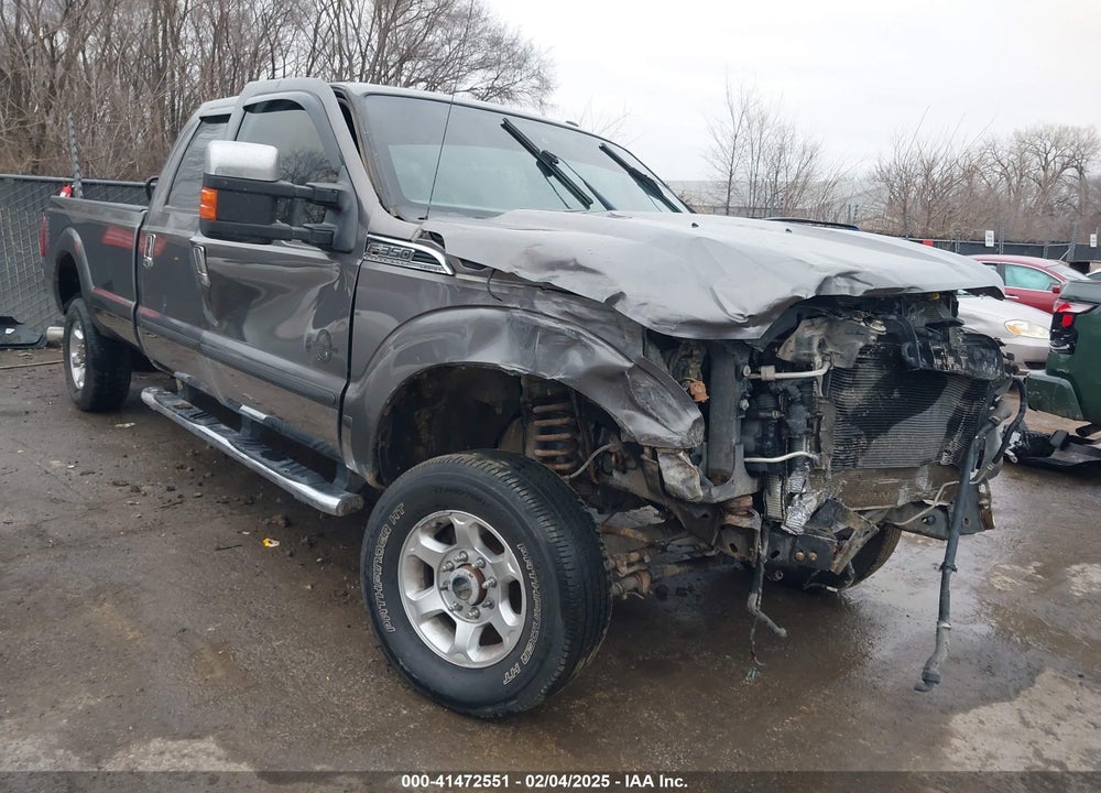 2011 FORD F-350 LARIAT VIN: 1FT8W3BT6BEC35695