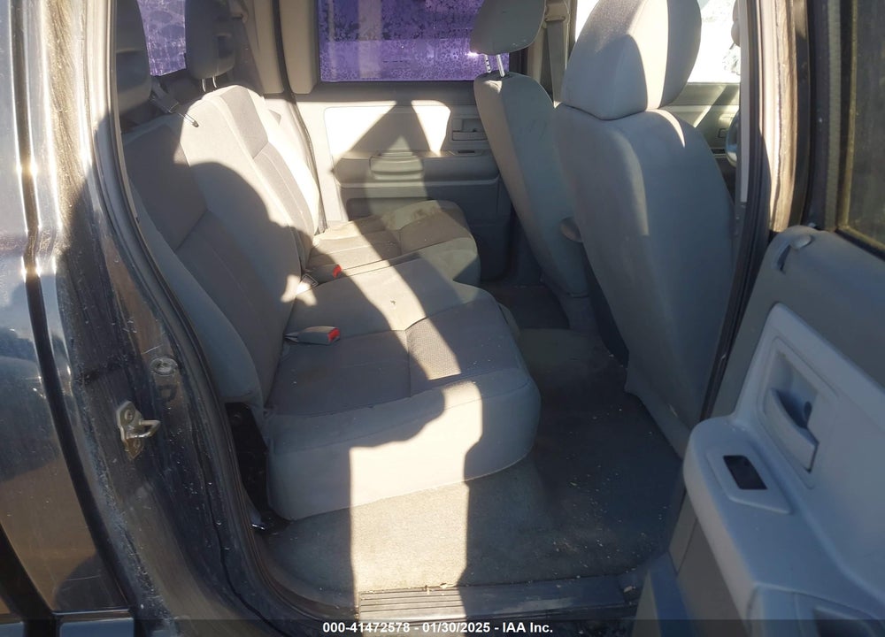 2005 DODGE DAKOTA SLT VIN: 1D7HE48K95S273313
