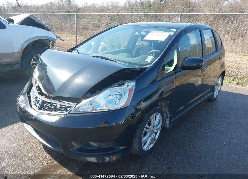 2012 HONDA FIT SPORT VIN: JHMGE8H58CC012199