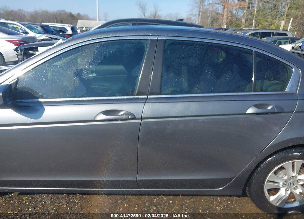 2010 HONDA ACCORD 2.4 LX-P VIN: 1HGCP2F46AA122633