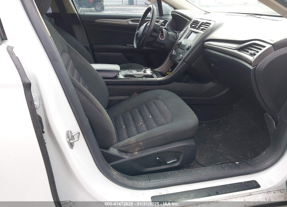 2017 FORD FUSION VIN: 3FA6P0H78HR117799