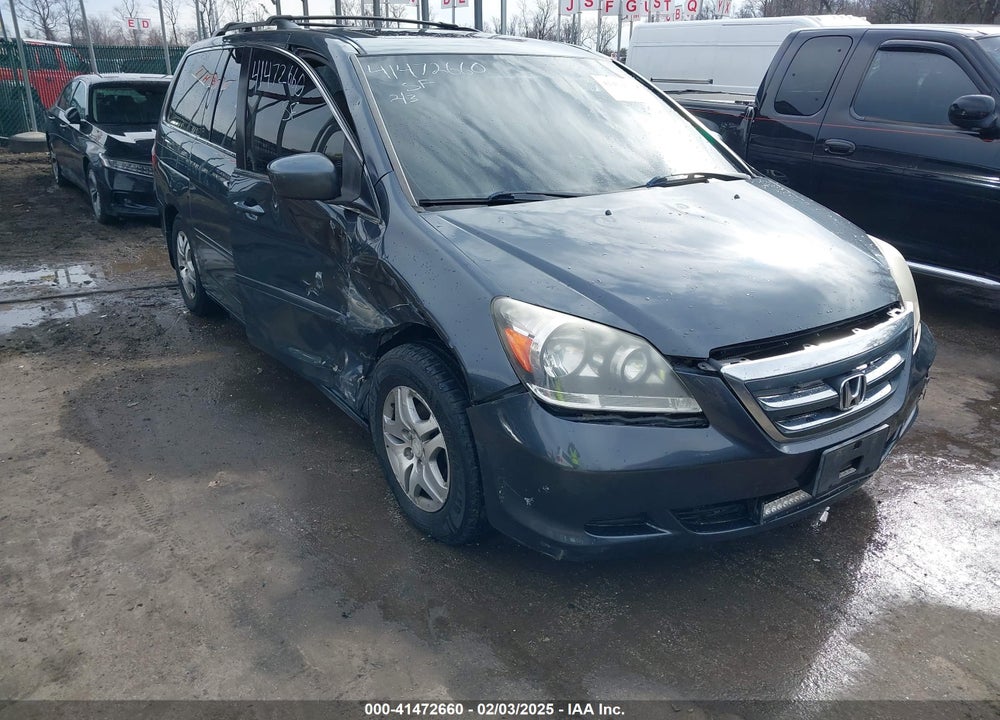 2005 HONDA ODYSSEY EX-L VIN: 5FNRL38765B093794