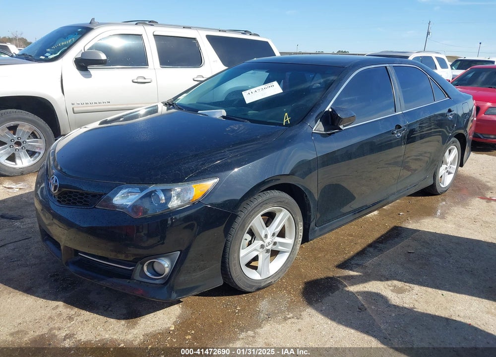 2014 TOYOTA CAMRY SE VIN: 4T1BF1FK7EU771881