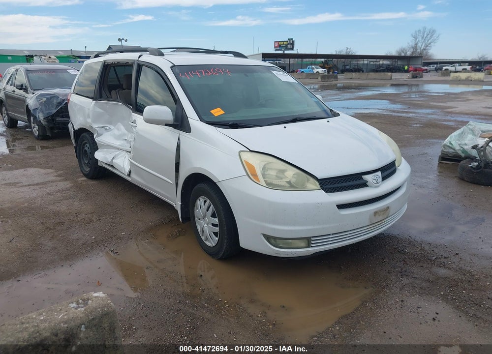 2005 TOYOTA SIENNA XLE VIN: 5TDZA22C65S239869