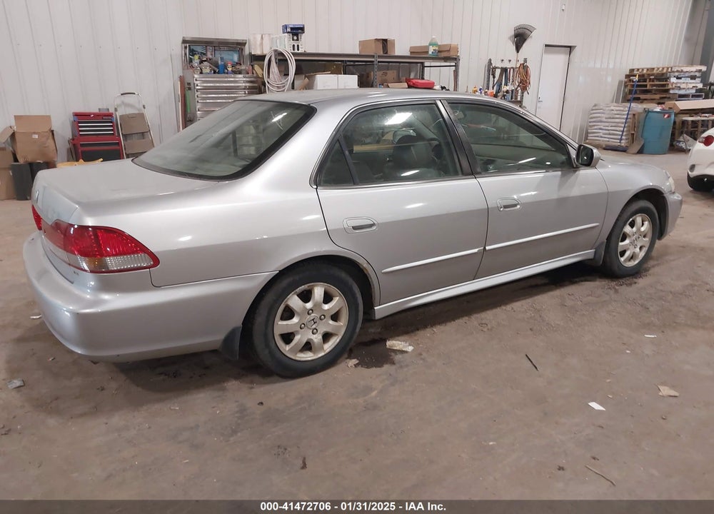 2002 HONDA ACCORD 2.3 EX VIN: JHMCG56672C034096