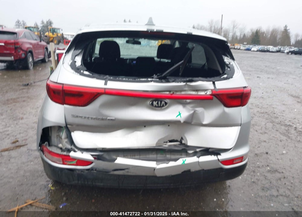 2018 KIA SPORTAGE LX VIN: KNDPM3ACXJ7423562