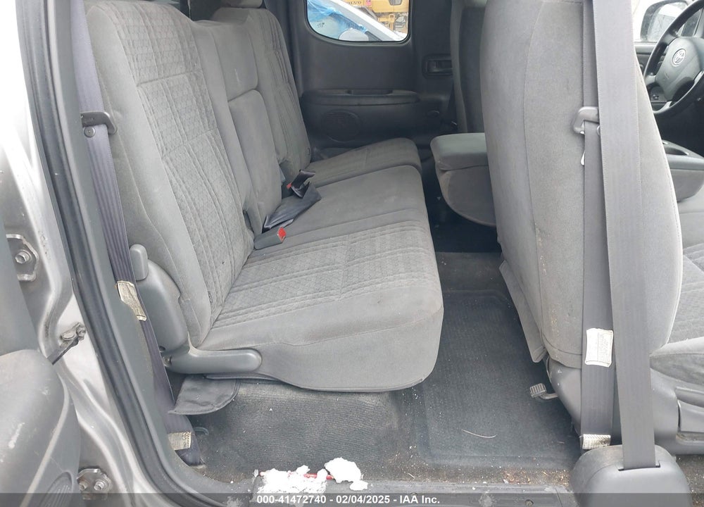 2003 TOYOTA TUNDRA SR5 V8 VIN: 5TBBT44163S376528