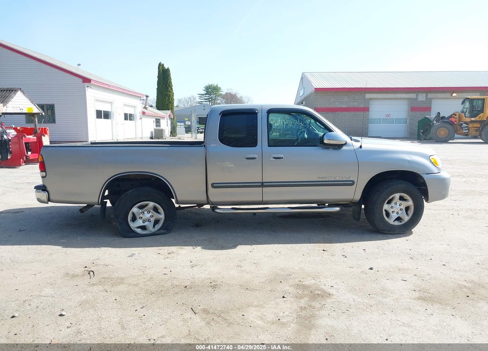 2003 TOYOTA TUNDRA SR5 V8 VIN: 5TBBT44163S376528