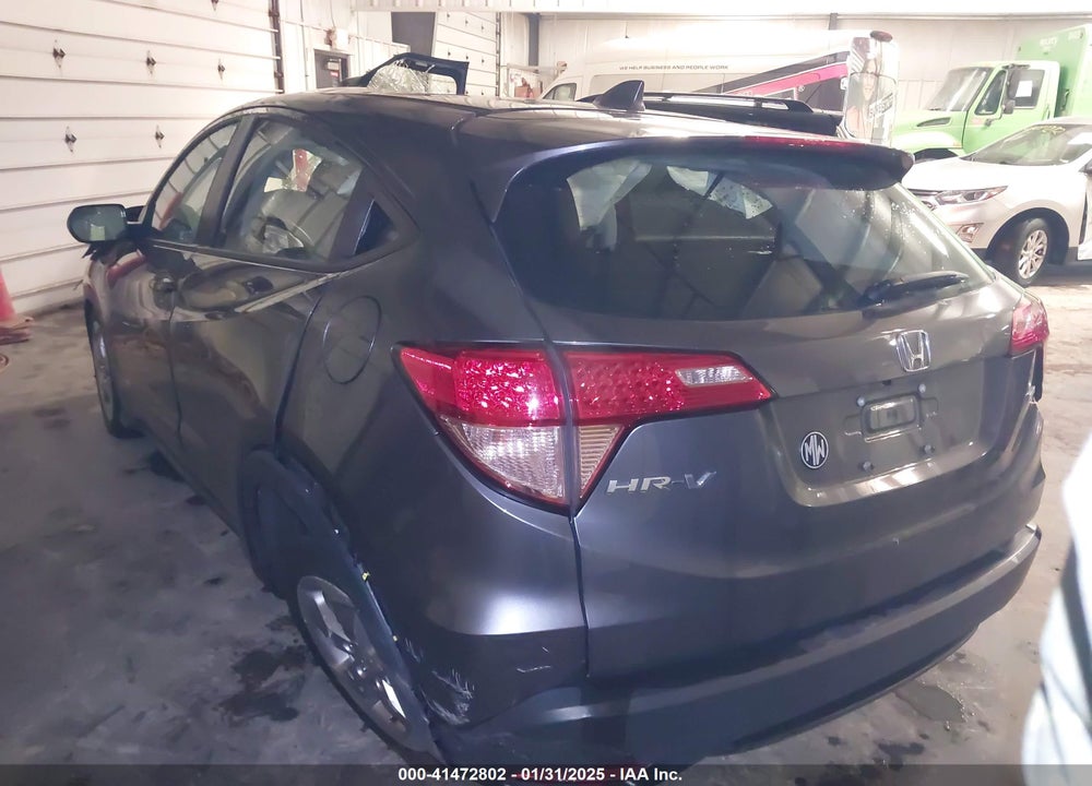 2018 HONDA HR-V VIN: 3CZRU6H32JG706746