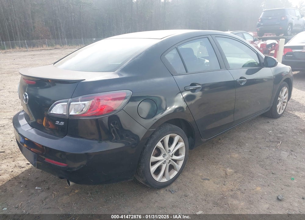2011 MAZDA 3 VIN: JM1BL1W55B1467596